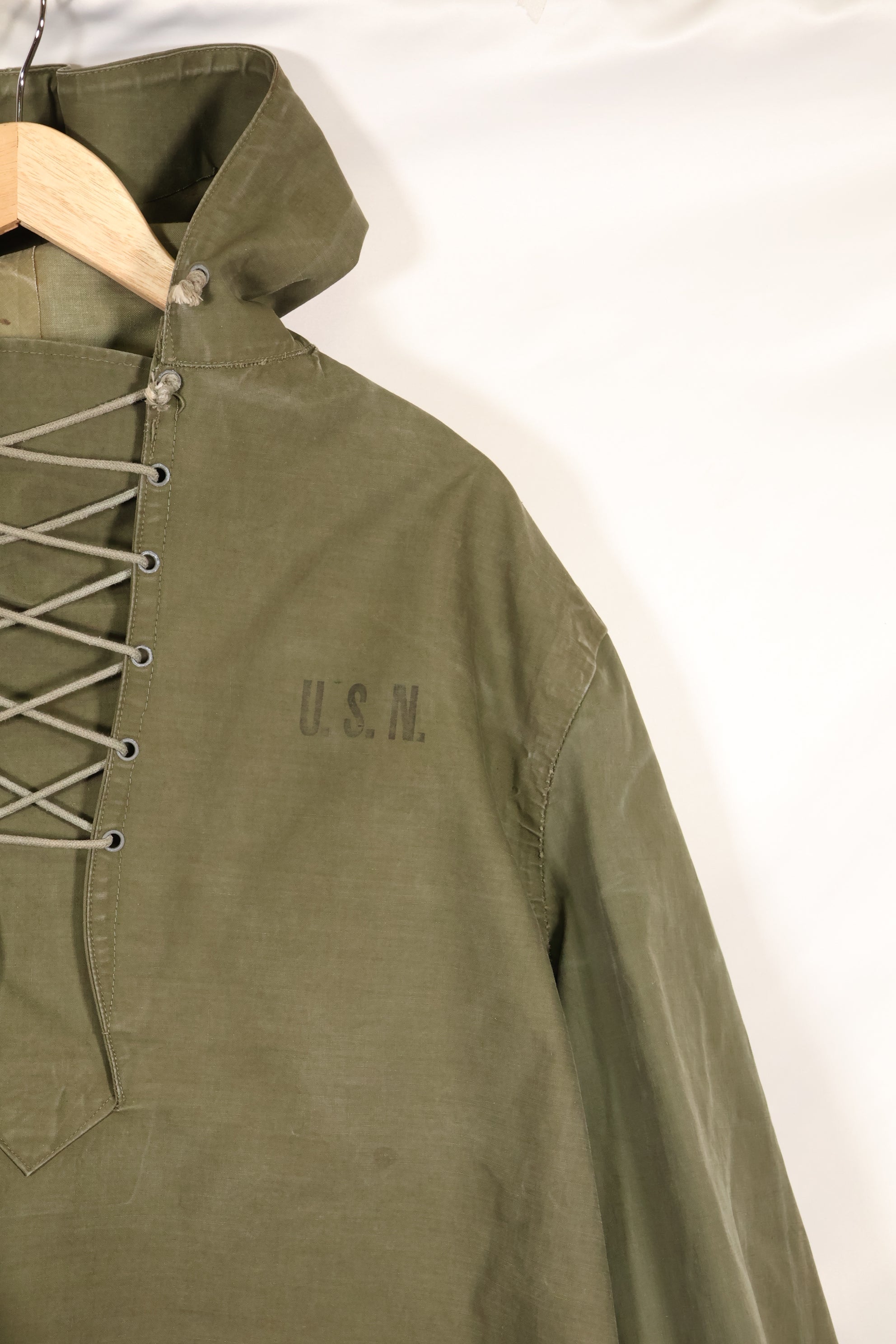 1950年代〜60年代　サイズ M　アメリカ海軍　レインデッキパーカー　アノラック　中古品