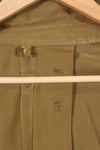Real 1940s size 38 M1942 Airborne jump jacket, little soiling, belt missing, used.