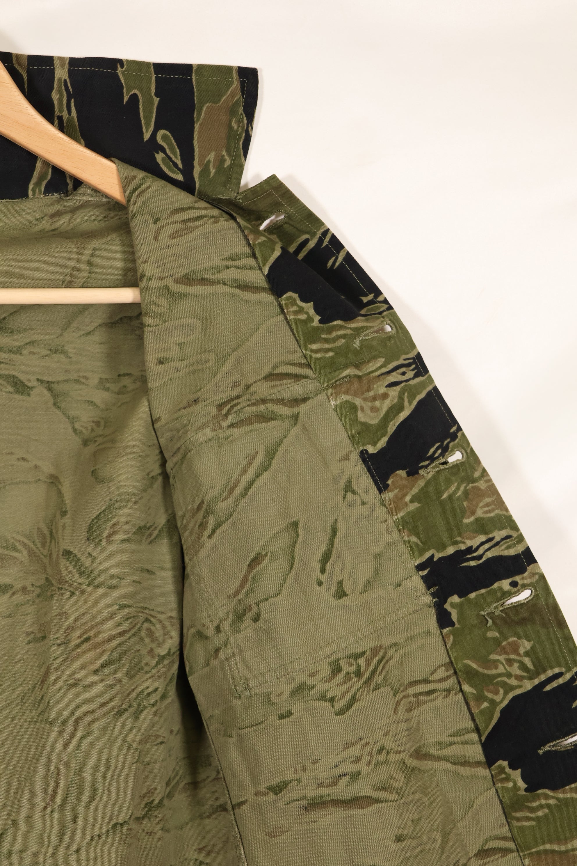 実物　A-M　タイガーストライプ　シャツ　ゴールドタイガー派生パターン　ほぼ未使用品