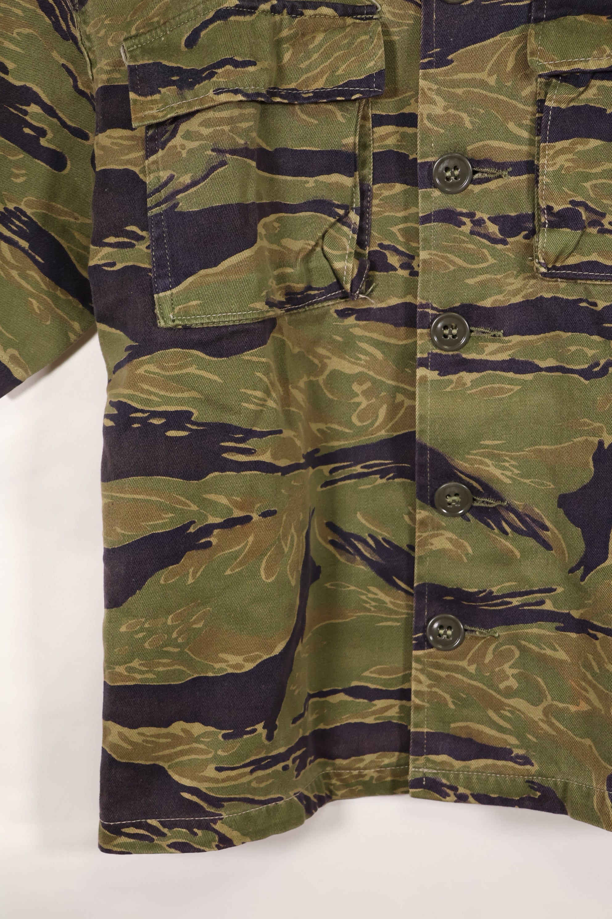 実物　A-M　タイガーストライプ　シャツ　半袖カスタム　ゴールドタイガー派生パターン　中古品　