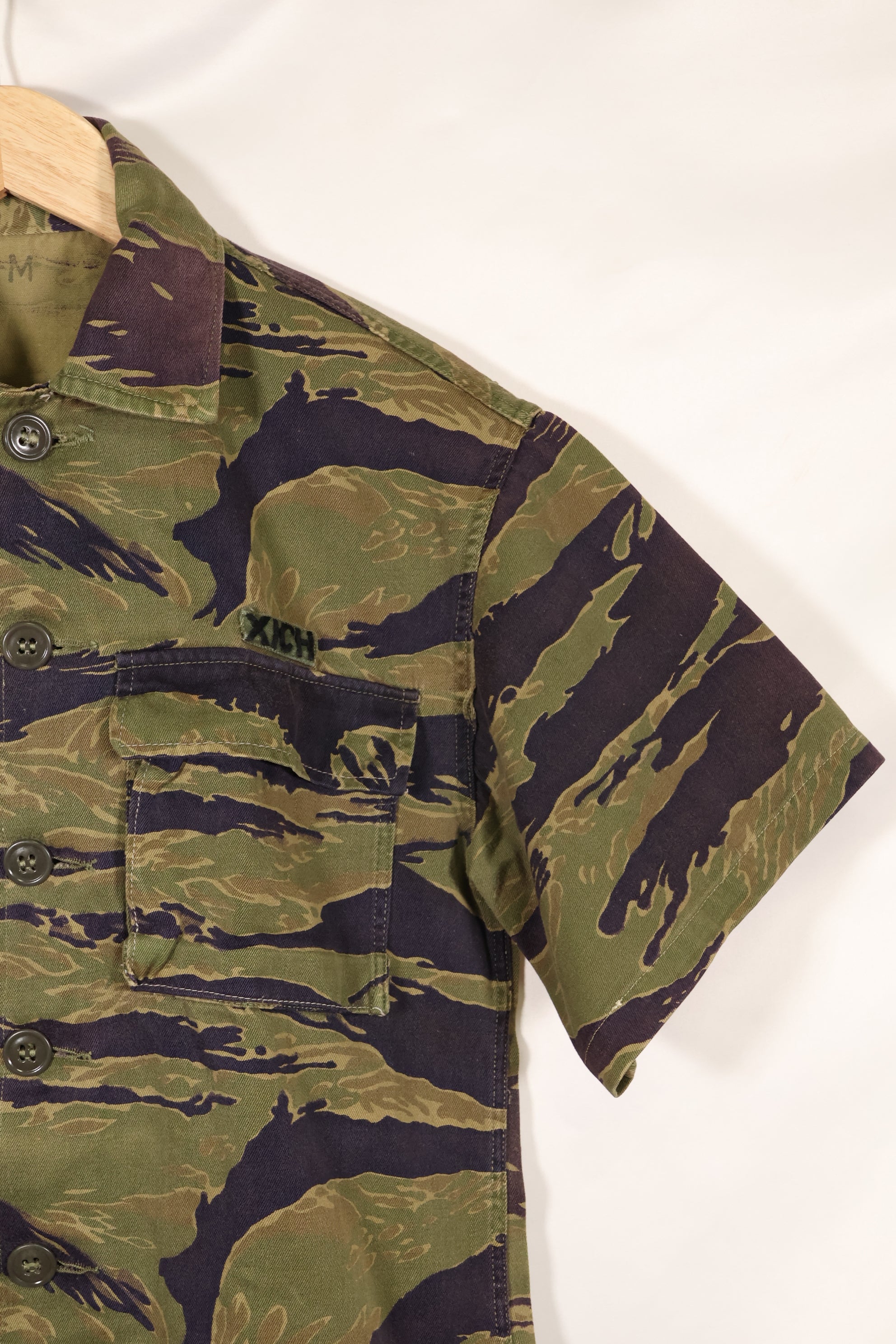 実物　A-M　タイガーストライプ　シャツ　半袖カスタム　ゴールドタイガー派生パターン　中古品　