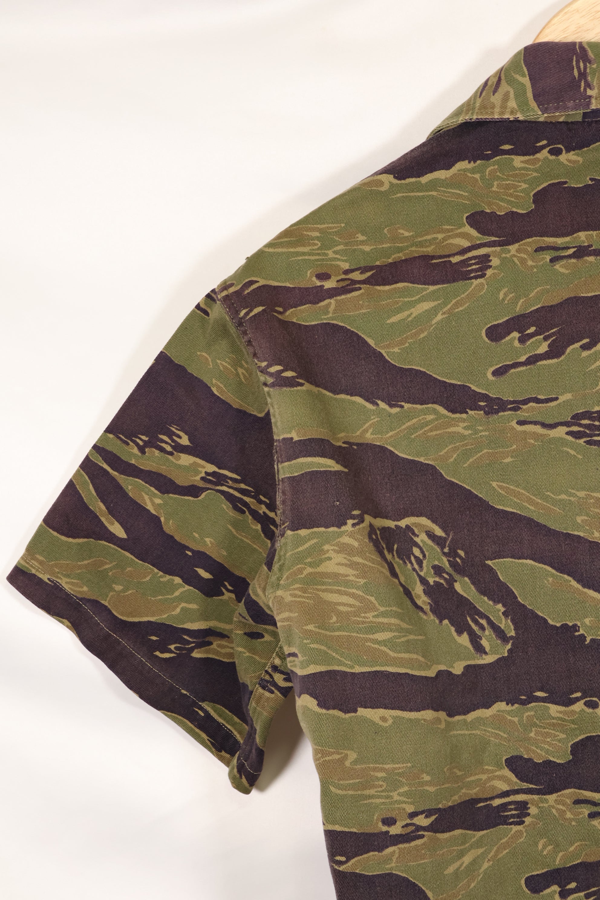 実物　A-M　タイガーストライプ　シャツ　半袖カスタム　ゴールドタイガー派生パターン　中古品　