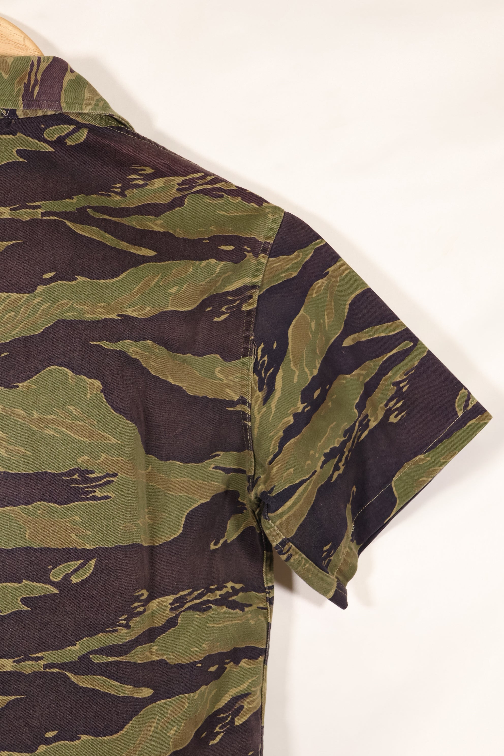 実物　A-M　タイガーストライプ　シャツ　半袖カスタム　ゴールドタイガー派生パターン　中古品　