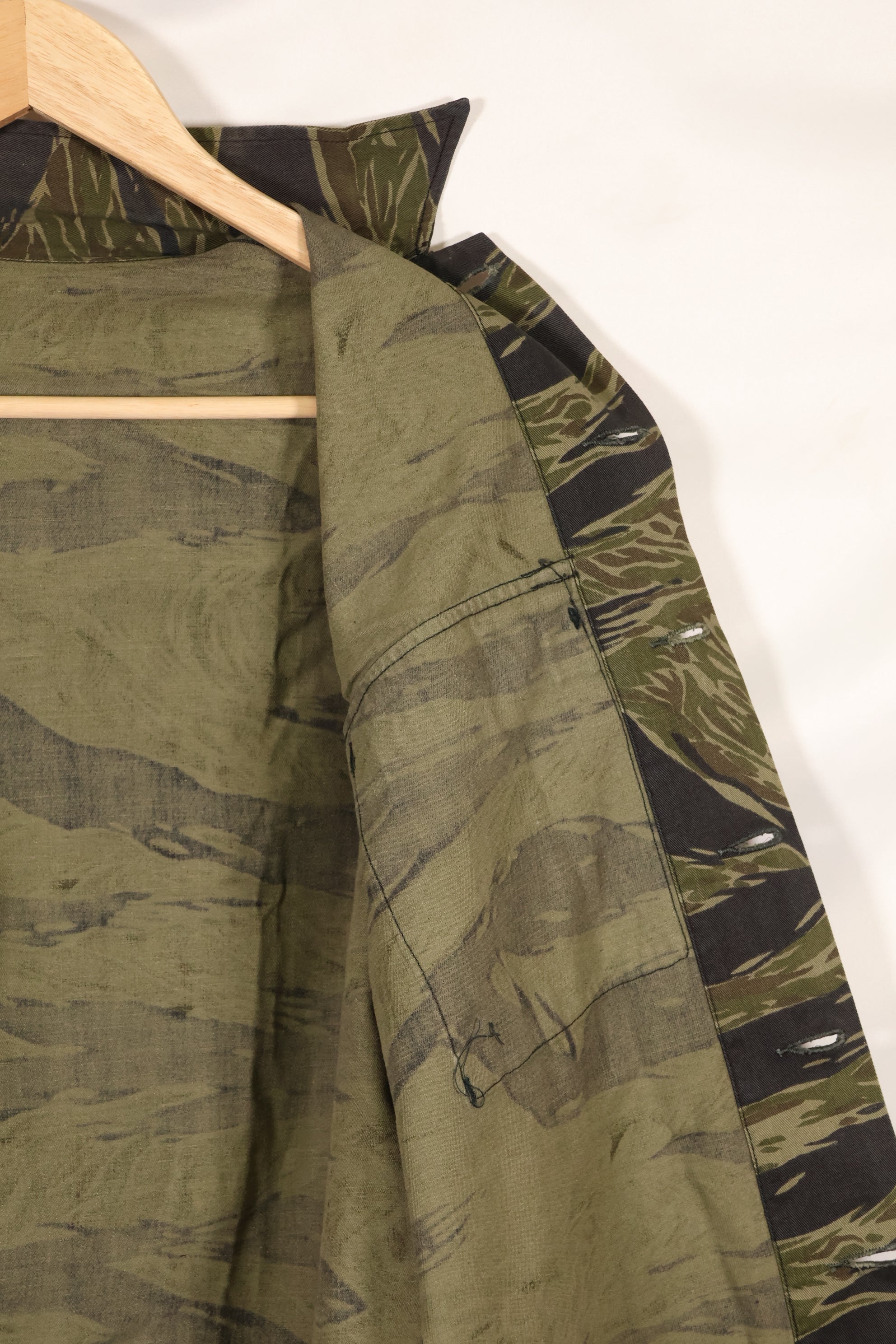 実物　TO78 沖縄タイガー　タイガーストライプ　シャツ　スタンプなし　中古品