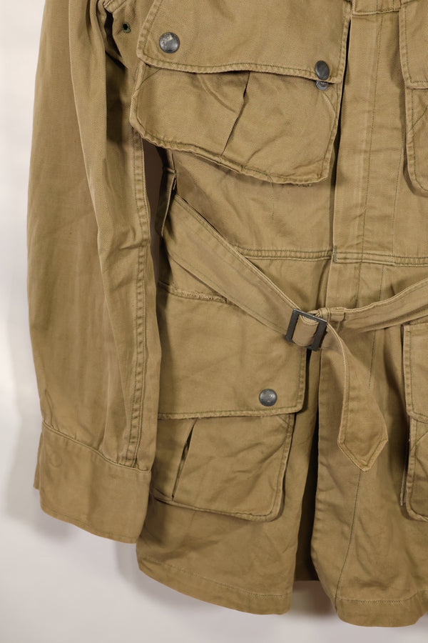 1940s estimated 38 M1942 Airborne jump jacket with button corrosion, good condition, used.