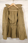 1940s estimated 38 M1942 Airborne jump jacket with button corrosion, good condition, used.