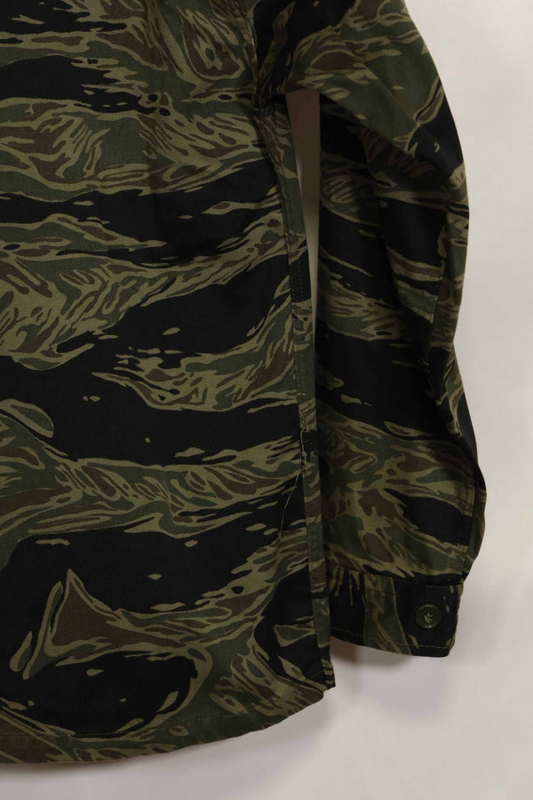 1960年代　シルバータイガー　タイガーストライプシャツ　A-M　状態良い　中古品