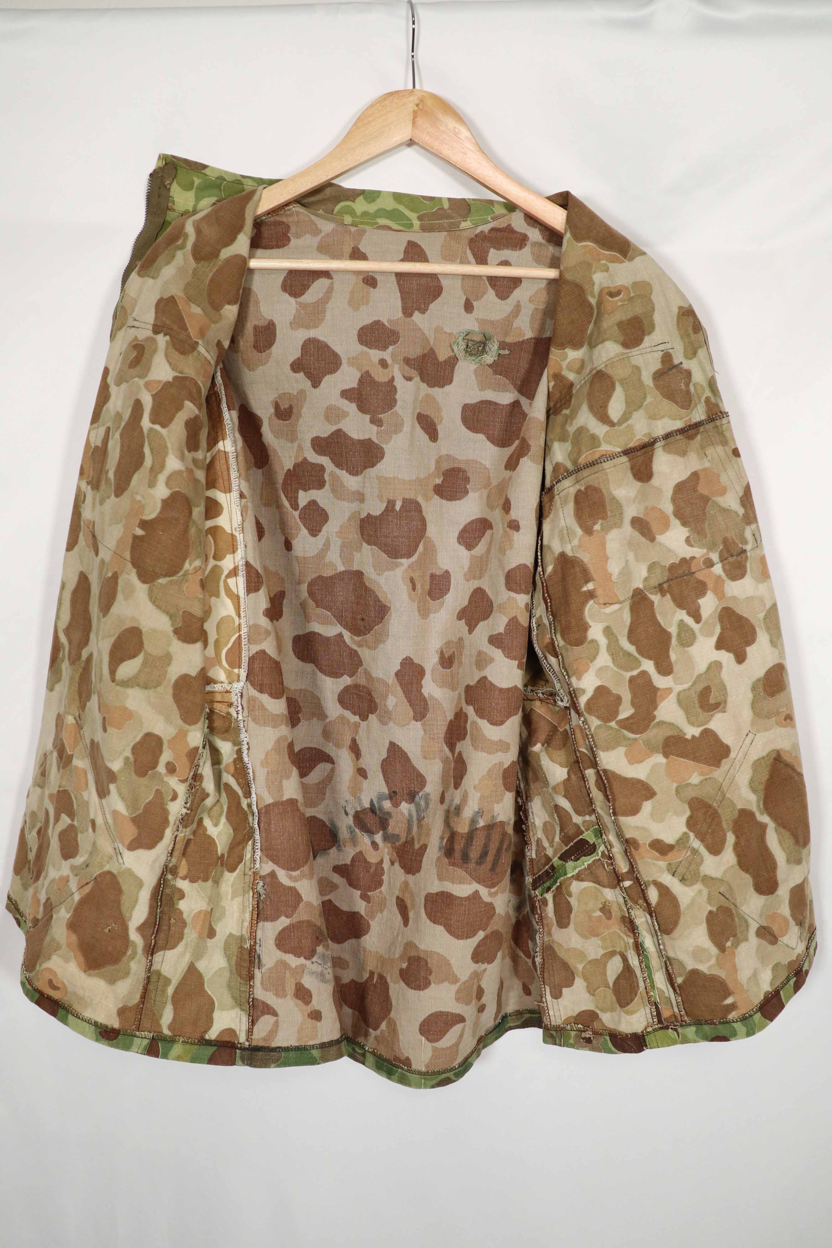 実物生地　フロッグスキン迷彩　フランス軍空挺ジャケット　再現品　ダックハンター　中古品