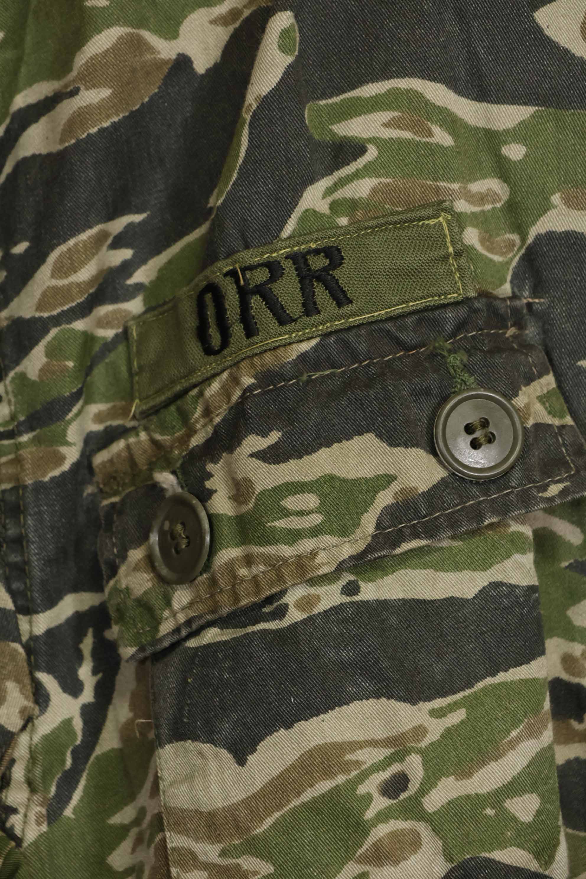 1960年代　タイガーストライプ　シャツ　CIDGパターン　初付けパッチ付き　中古品