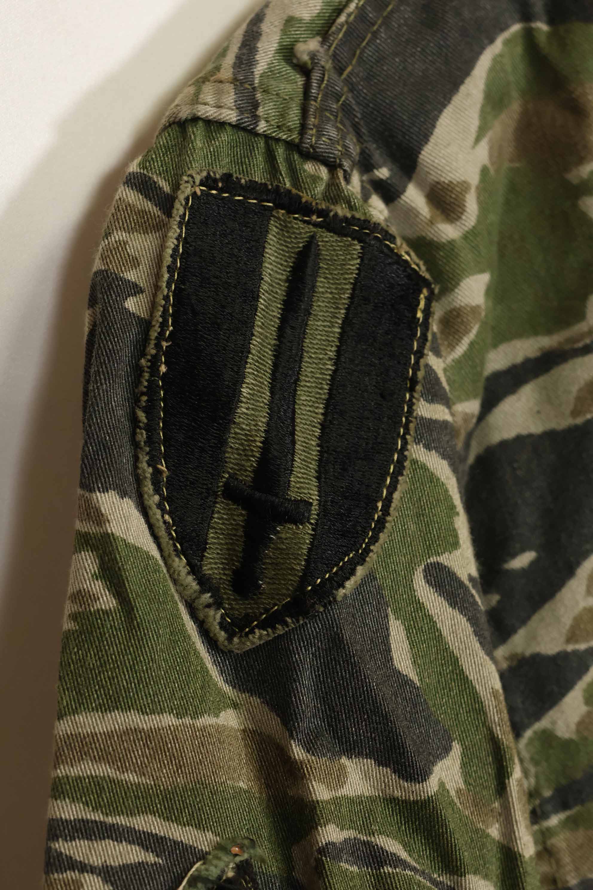 1960年代　タイガーストライプ　シャツ　CIDGパターン　初付けパッチ付き　中古品