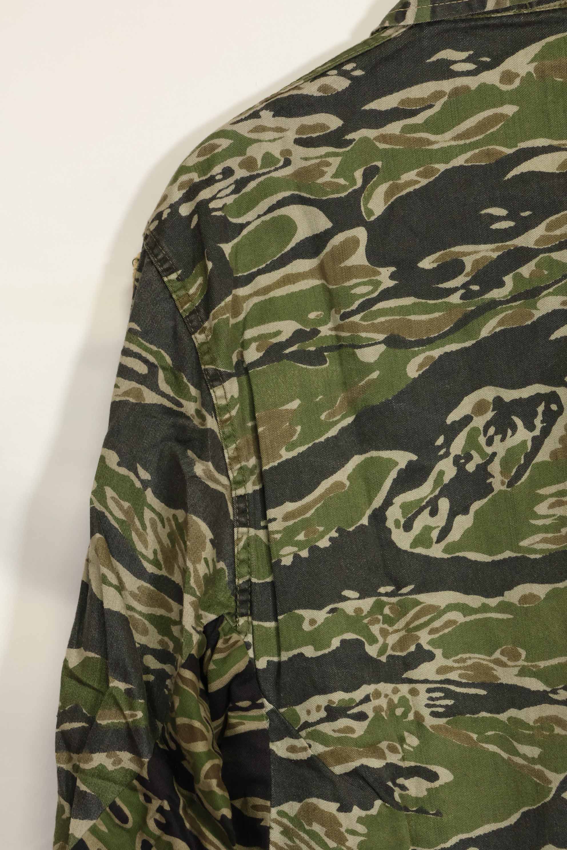 1960年代　タイガーストライプ　シャツ　CIDGパターン　初付けパッチ付き　中古品