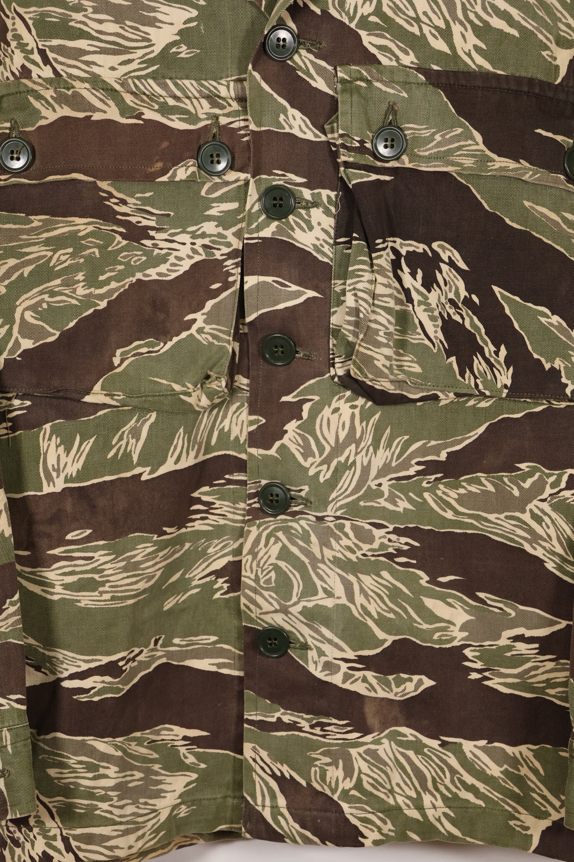 1960年代中頃　USカット　沖縄タイガー　ライムグリーンカラー　タイガーストライプ　シャツ　退色あり　中古品