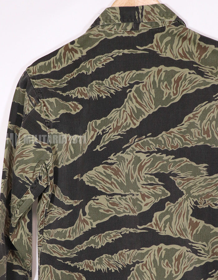 実物　Zig Zagパターン　タイガーストライプ　ジャケット　状態よい