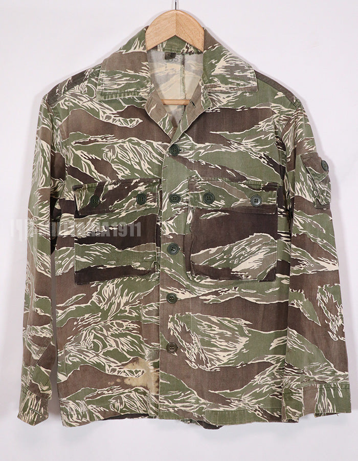 実物　沖縄タイガー　USカットジャケット　退色あり　白い印象あり　補修あり