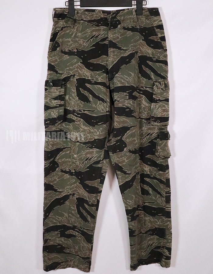 実物　シルバータイガーストライプ　USカット　サイズスタンプ　判別不可　パンツ