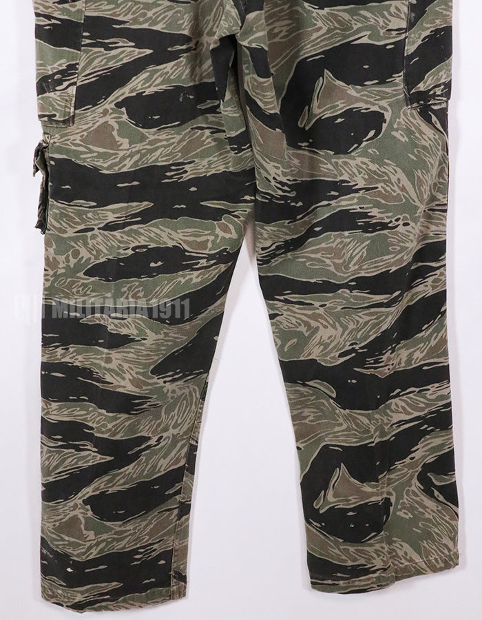 実物　シルバータイガーストライプ　USカット　サイズスタンプ　判別不可　パンツ