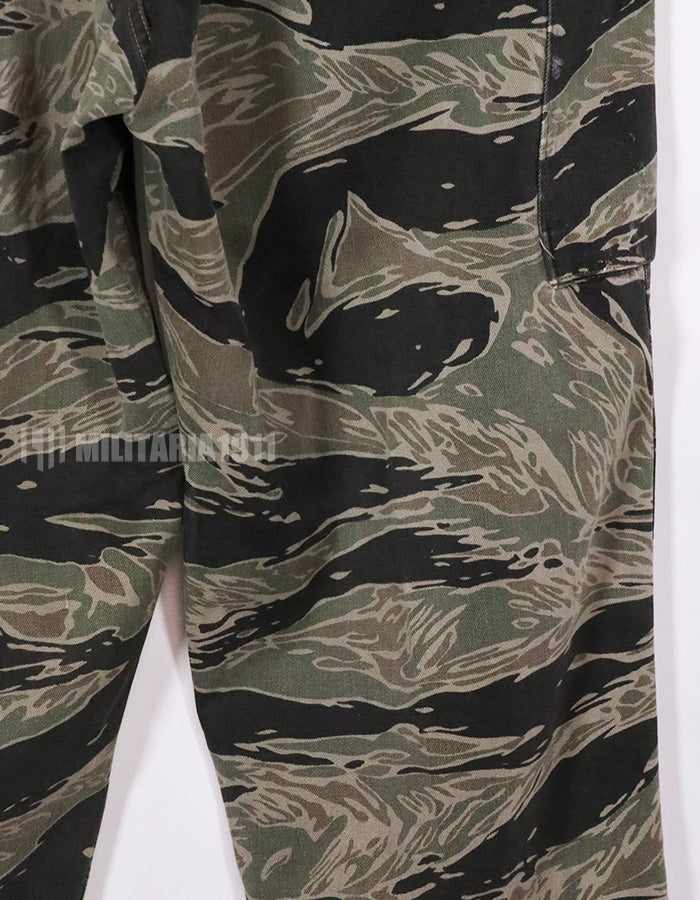 実物　シルバータイガーストライプ　USカット　サイズスタンプ　判別不可　パンツ