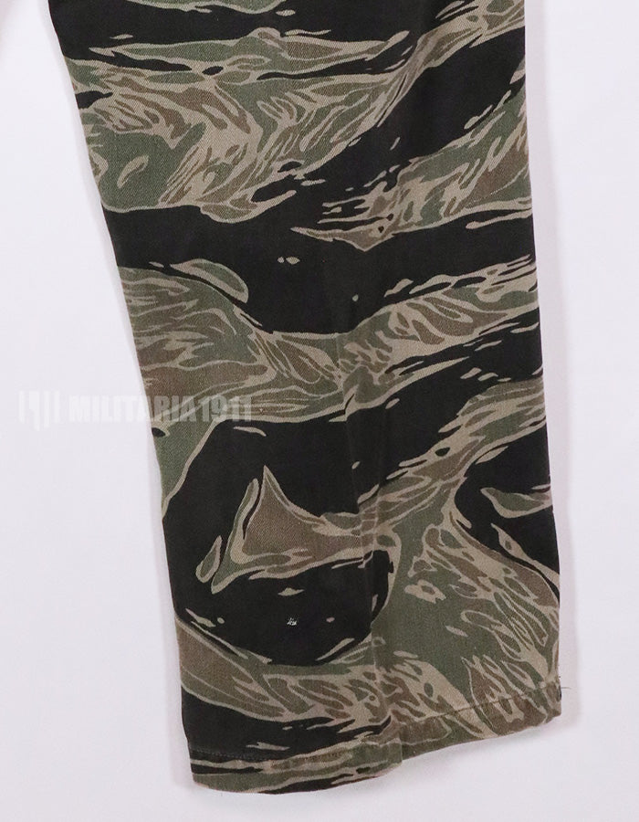 実物　シルバータイガーストライプ　USカット　サイズスタンプ　判別不可　パンツ