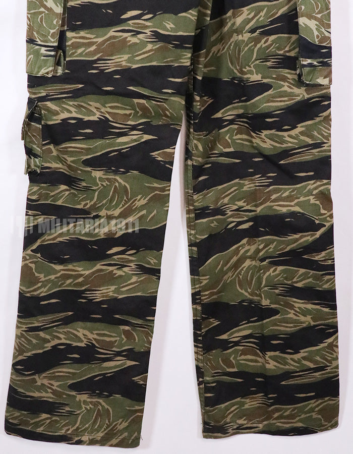 真贋不明　シルバータイガーストライプ　バリエーション違い？　US-Sサイズ