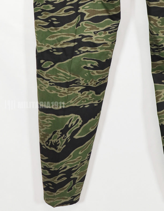 実物　レイトウォーパターン　タイガーストライプ　パンツ　A-M ほぼ未使用品　ライトウェイト
