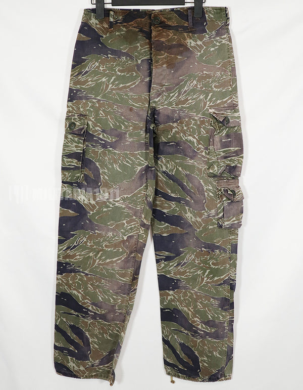 実物　シルバータイガーストライプ　退色強い　Asian Cut 中古品　汚れあり