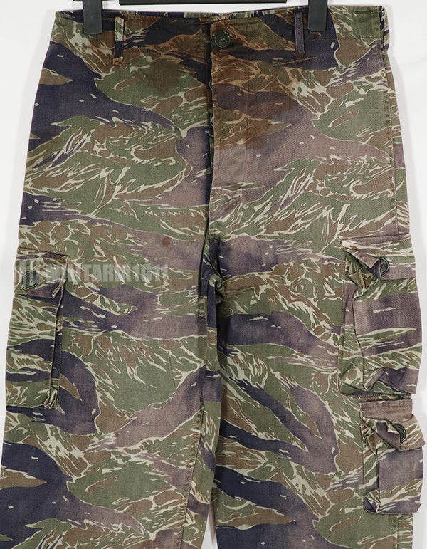 実物　シルバータイガーストライプ　退色強い　Asian Cut 中古品　汚れあり