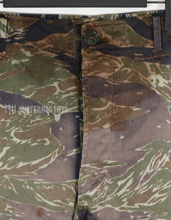 実物　シルバータイガーストライプ　退色強い　Asian Cut 中古品　汚れあり