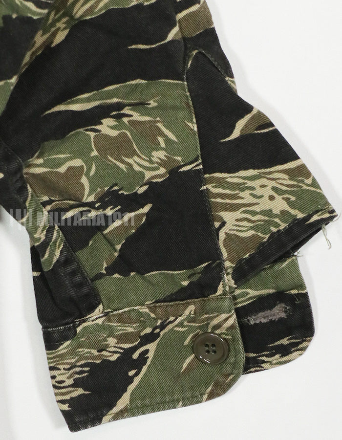 レプリカ　タイガーストライプ　シャツ　中古品　パターンエラーあり