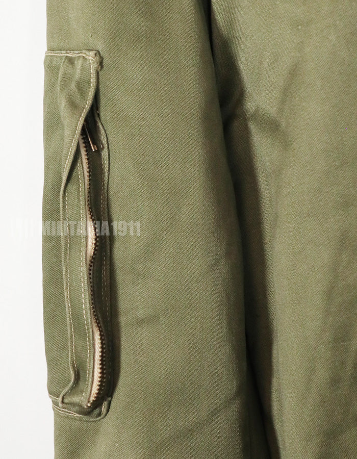 20世纪50年代本地制造的油罐车夹克，二手，有污渍