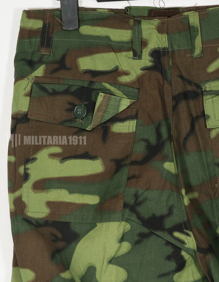 実物生地　ポップリン製　ERDL ユーティリティパンツ　ARVN　未使用品