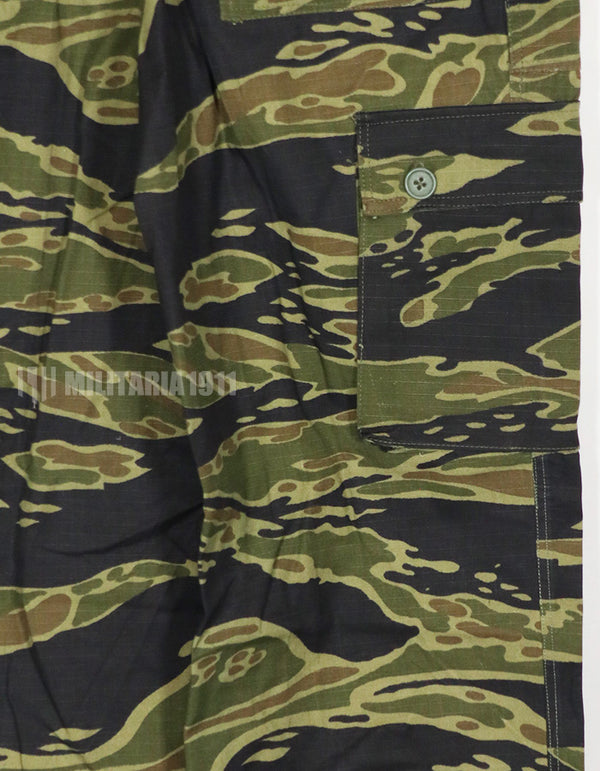 実物生地　レイトウォーパターン　タイガーストライプ　パンツ　未使用品