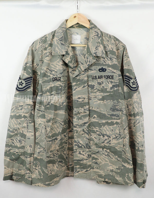 実物　アメリカ空軍　ACP ABU ジャケット　パッチ付き A