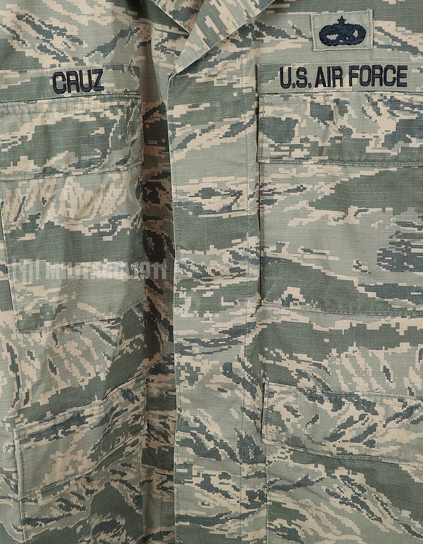 実物　アメリカ空軍　ACP ABU ジャケット　パッチ付き A