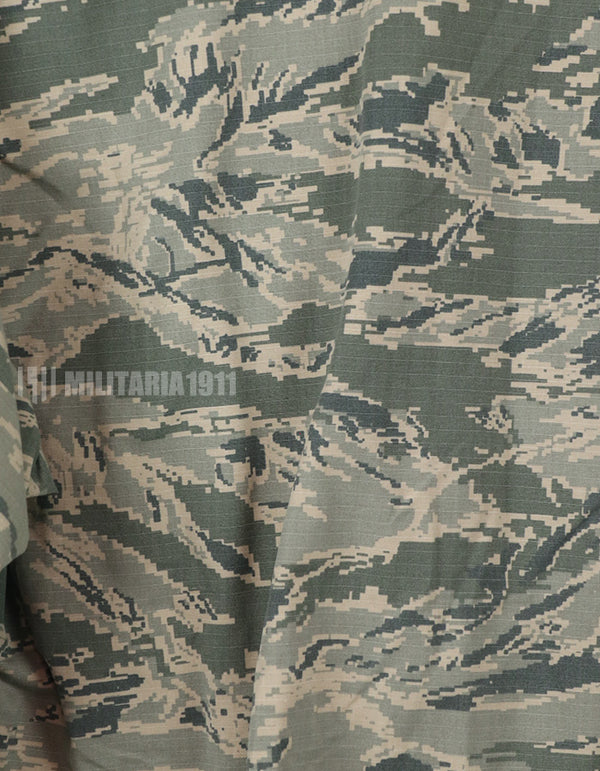 実物　アメリカ空軍　ACP ABU ジャケット　パッチ付き A