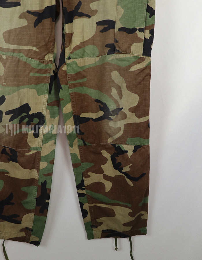 米軍サープラス　ウッドランドパターン迷彩　パンツ　中古品　使用感あり 1995年製