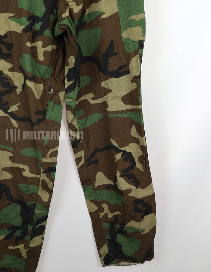 米軍サープラス　女性戦闘服　ウッドランド迷彩　マタニティーパンツ　80年代ロット