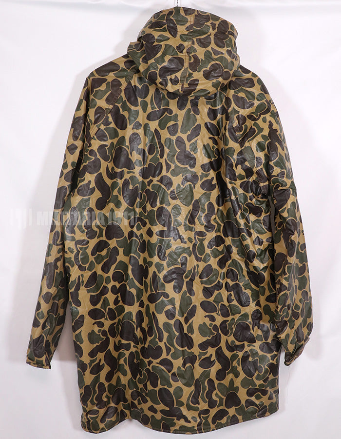 二手 Frogskins 猎鸭迷彩外套，防水乙烯基面料。