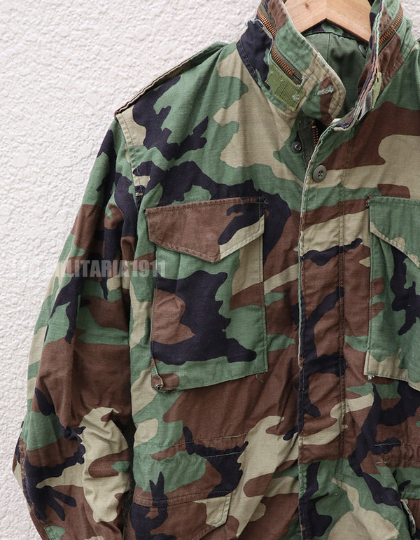 アメリカ軍　M65フィールドジャケット　ウッドランド迷彩　1983年製 B