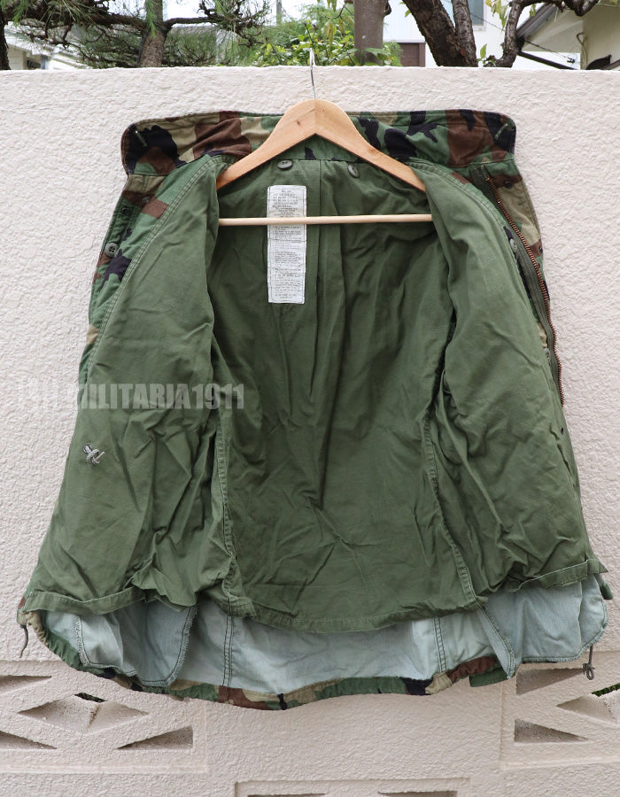 アメリカ軍　M65フィールドジャケット　ウッドランド迷彩　1983年製 B