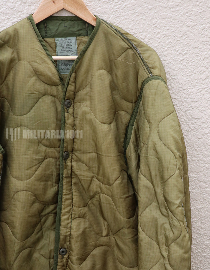 アメリカ軍　M65 フィールドジャケット　ライナー　1988年製　一部破損あり