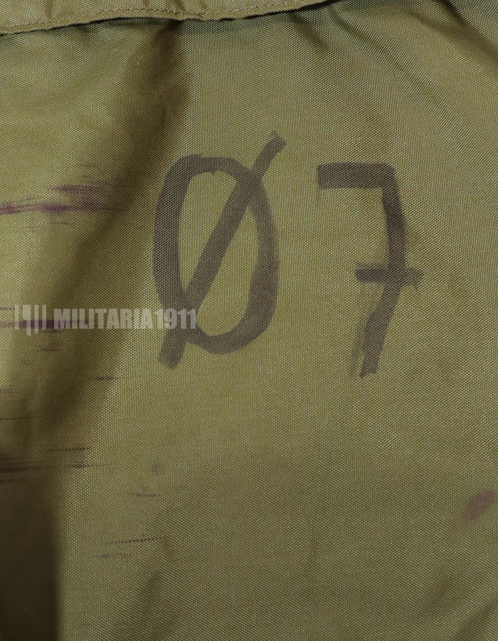 実物　米軍放出品　1984年製　アメリカ空軍　ヘルメットバッグ　汚れ・文字あり