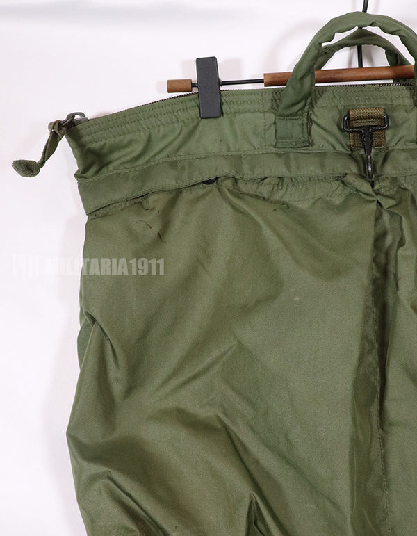 実物　米軍放出品　91年製　ヘルメットバッグ　汚れあり　中古品