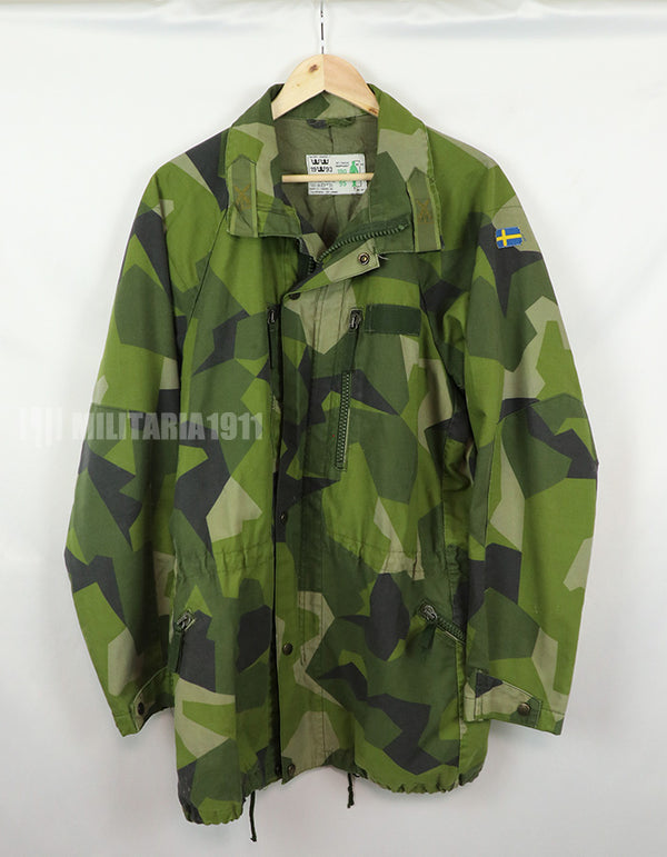 実物　スウェーデン軍　M90 カモフラージュ　フィールドジャケット　1993年製　軍官給品 B