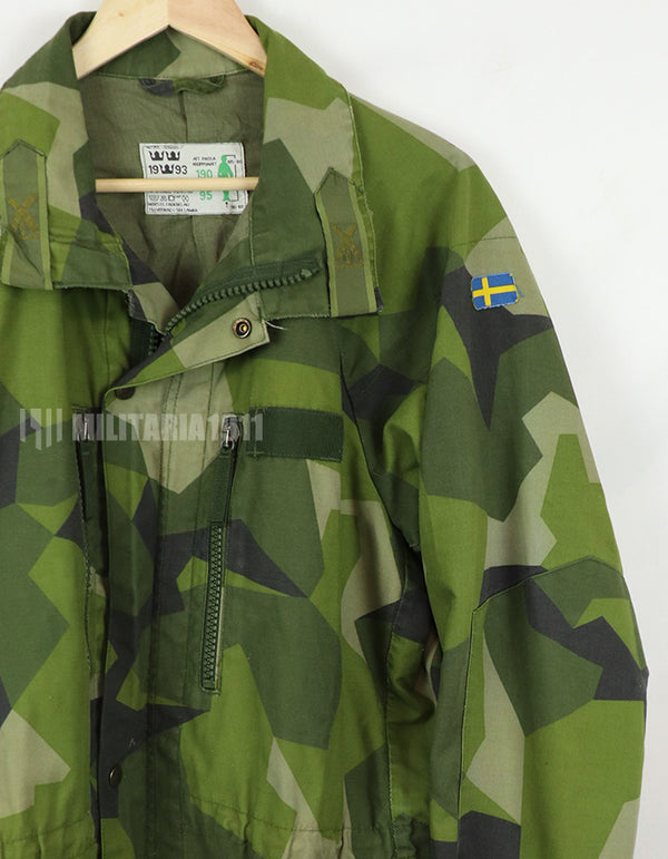 実物　スウェーデン軍　M90 カモフラージュ　フィールドジャケット　1993年製　軍官給品 B