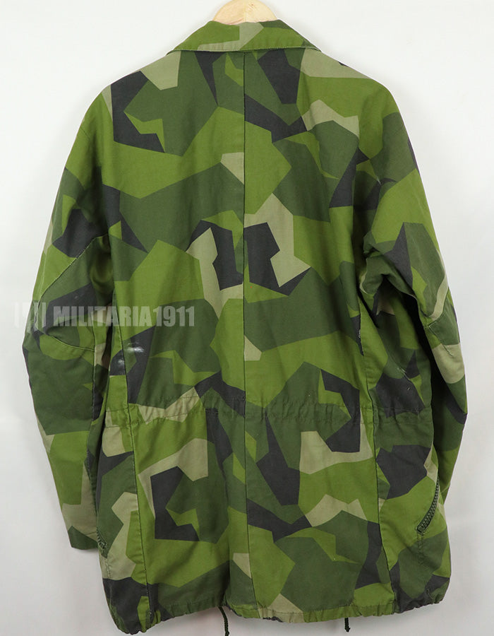 実物　スウェーデン軍　M90 カモフラージュ　フィールドジャケット　1993年製　軍官給品 B