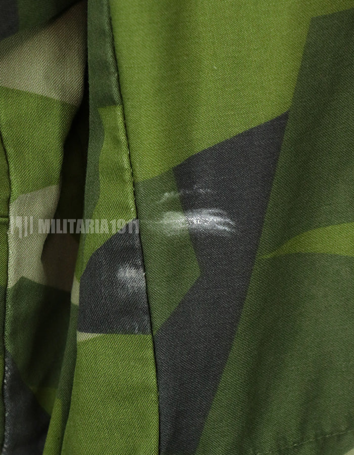 実物　スウェーデン軍　M90 カモフラージュ　フィールドジャケット　1993年製　軍官給品 B