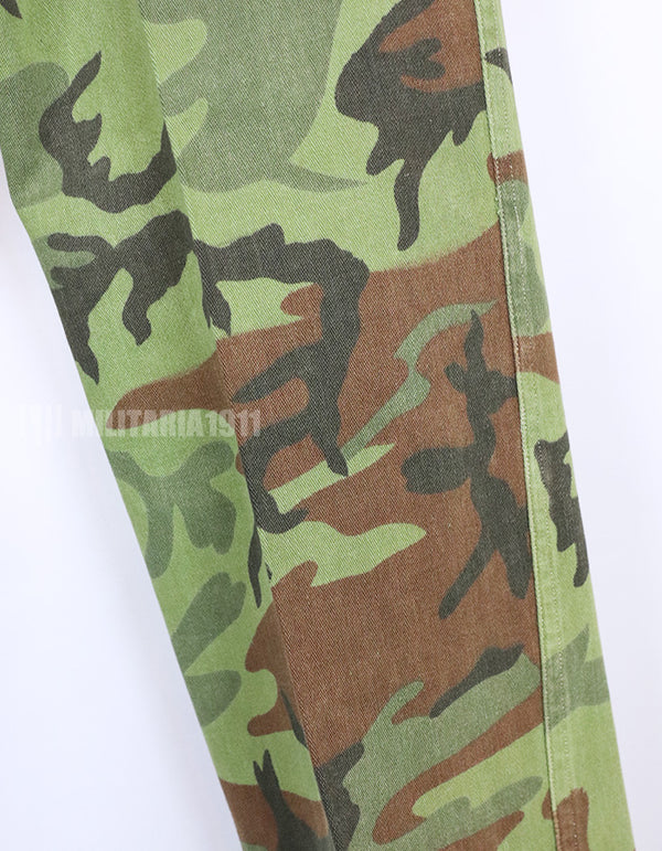 Original South Vietnam Army Airborne Division ERDL Leaf Combat Uniform Top and Bottom Set