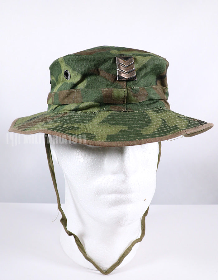 実物　ローカルメイド ERDL ブーニーハット　ARVN下士官階級章 金属章付き