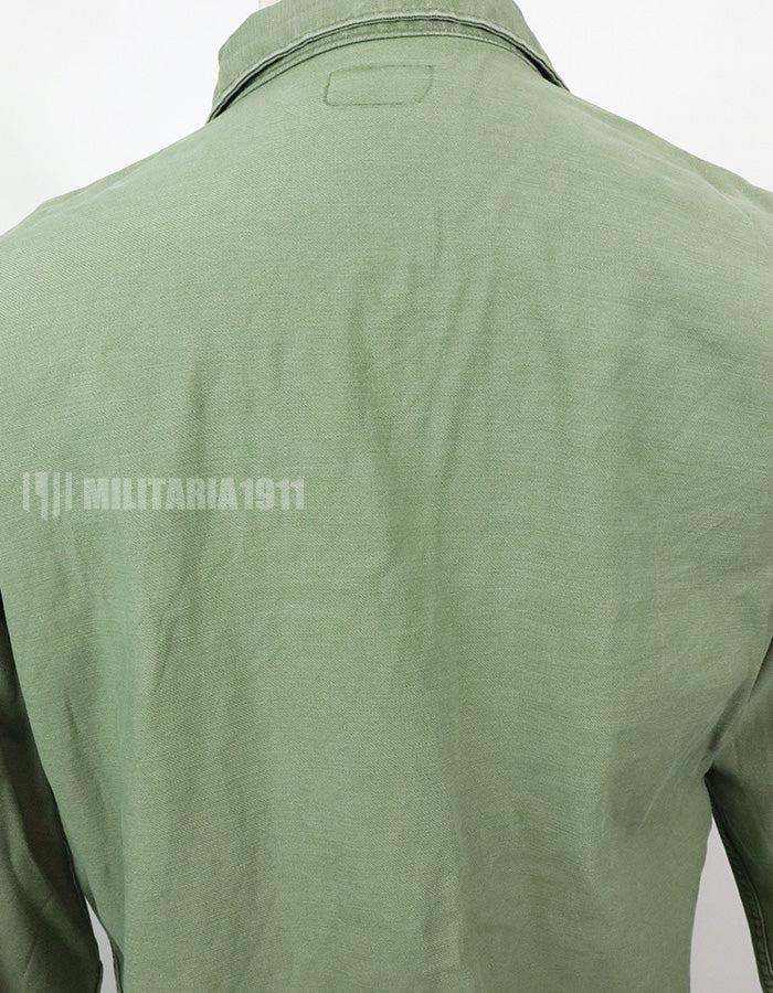 実物　アメリカ陸軍　ユーティリティシャツ　OG-107 　第一師団パッチなど徽章付（後付け）