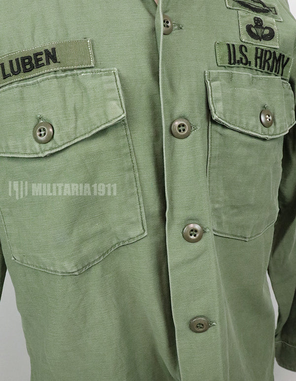 実物　アメリカ陸軍　ユーティリティシャツ　OG-107 　第一師団パッチなど徽章付（後付け）